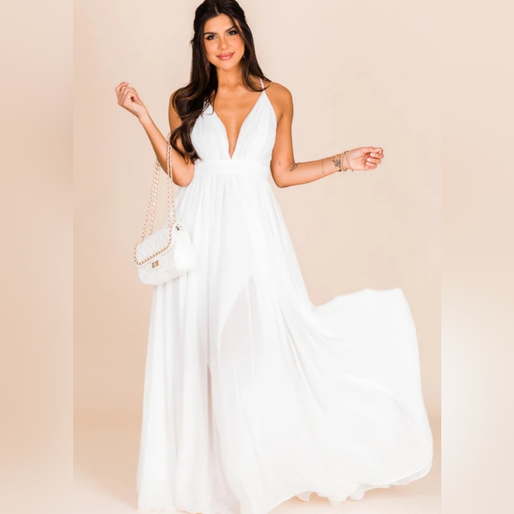 NWOT Pink Lily It All Begins With Love Wedding Dress Size-Small